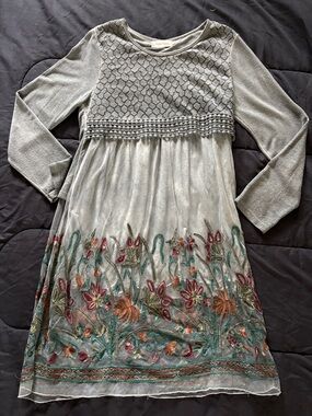 flowers blowing in wind boho Embroidered Floral Grey Long-Sleeve Dress xl